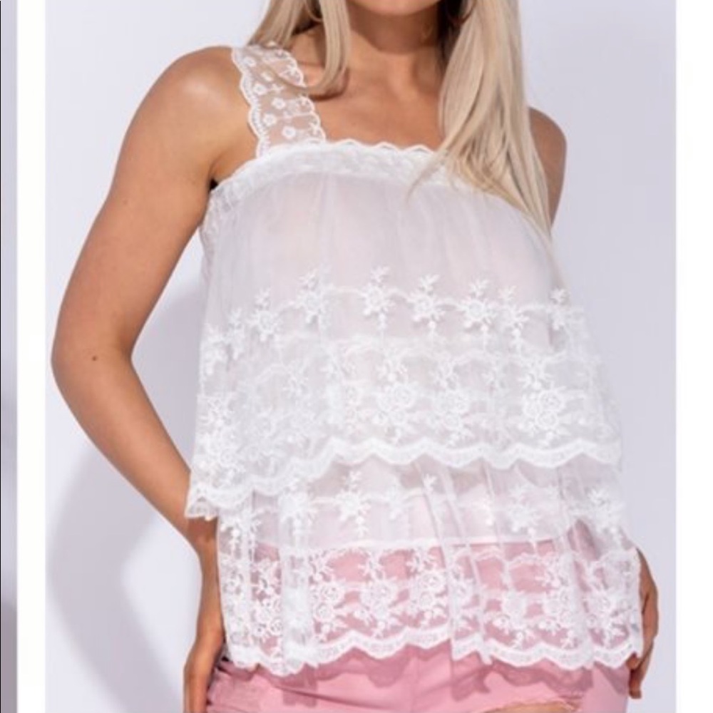 Tiered white lace top